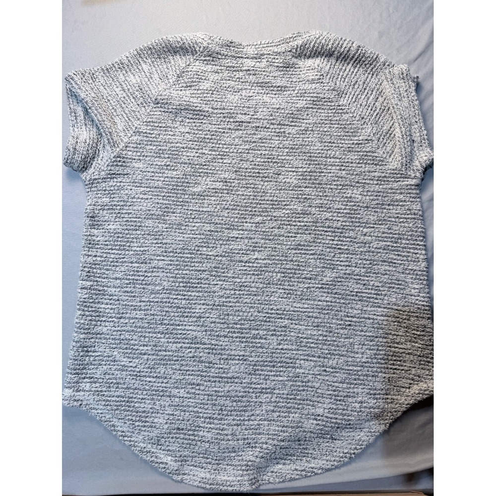 Liz Claiborne Weekend Womens Grey Marled Knit Short Sleeve Top Size L Raglan Hem - Picture 4 of 4
